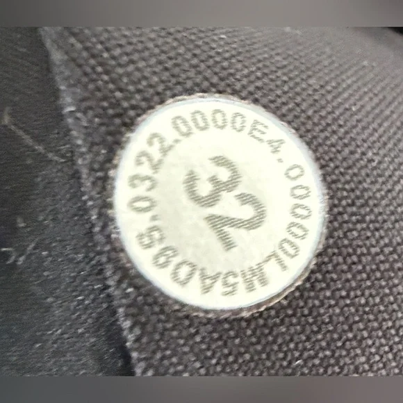 Lululemon Men’s ABC Pants - Picture 5 of 6